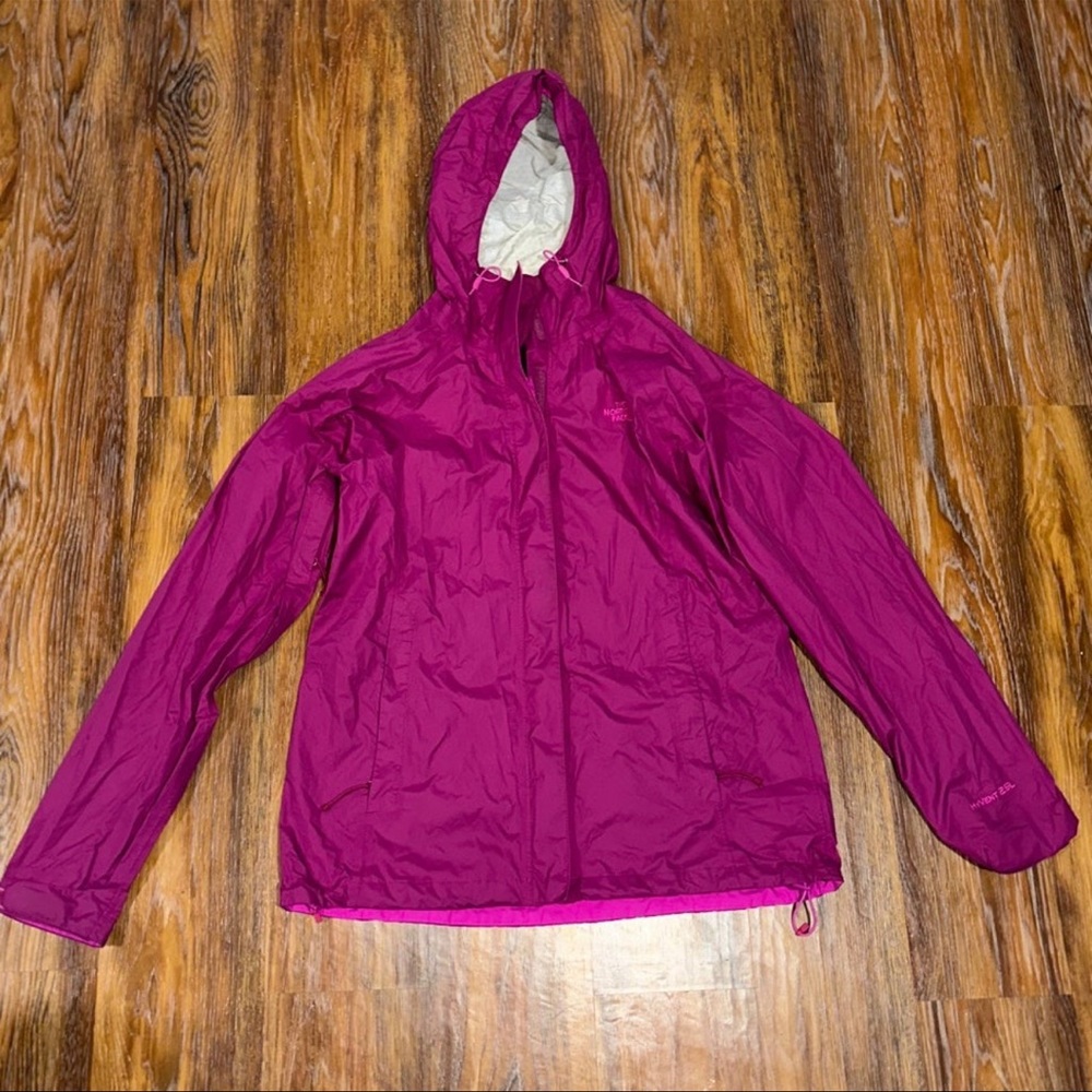 The North Face Women’s Hyvent 2.5L Windbreaker Rain Jacket - Picture 1 of 6